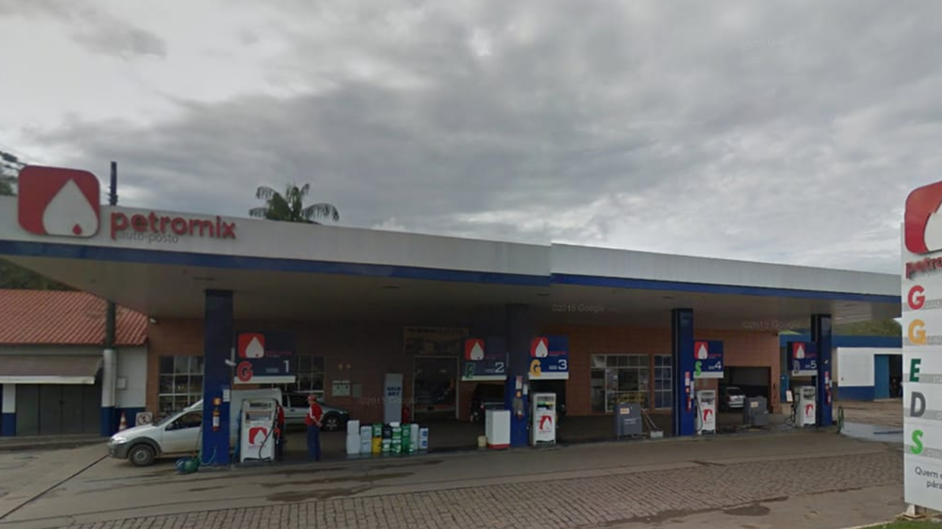 Fuel station renovation