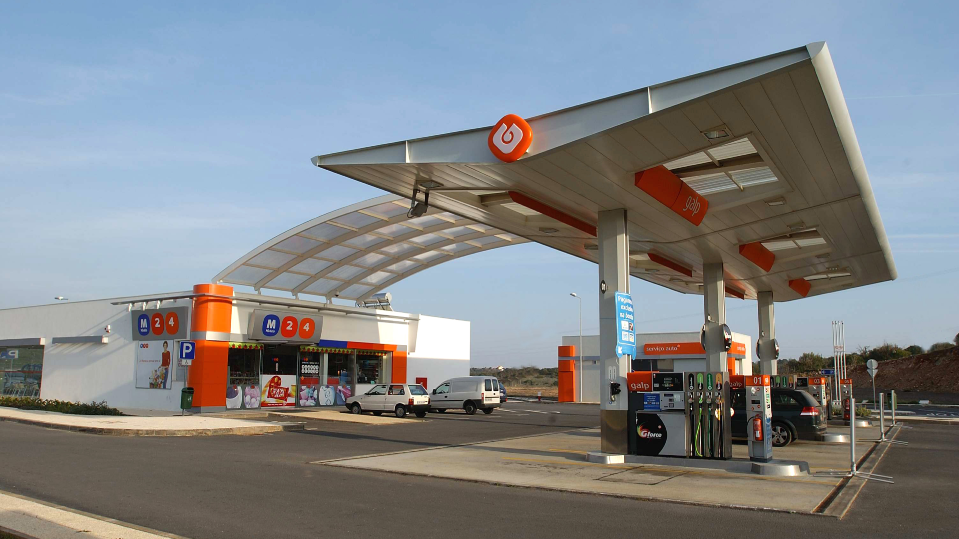 Modernizing a Gas Station Facade