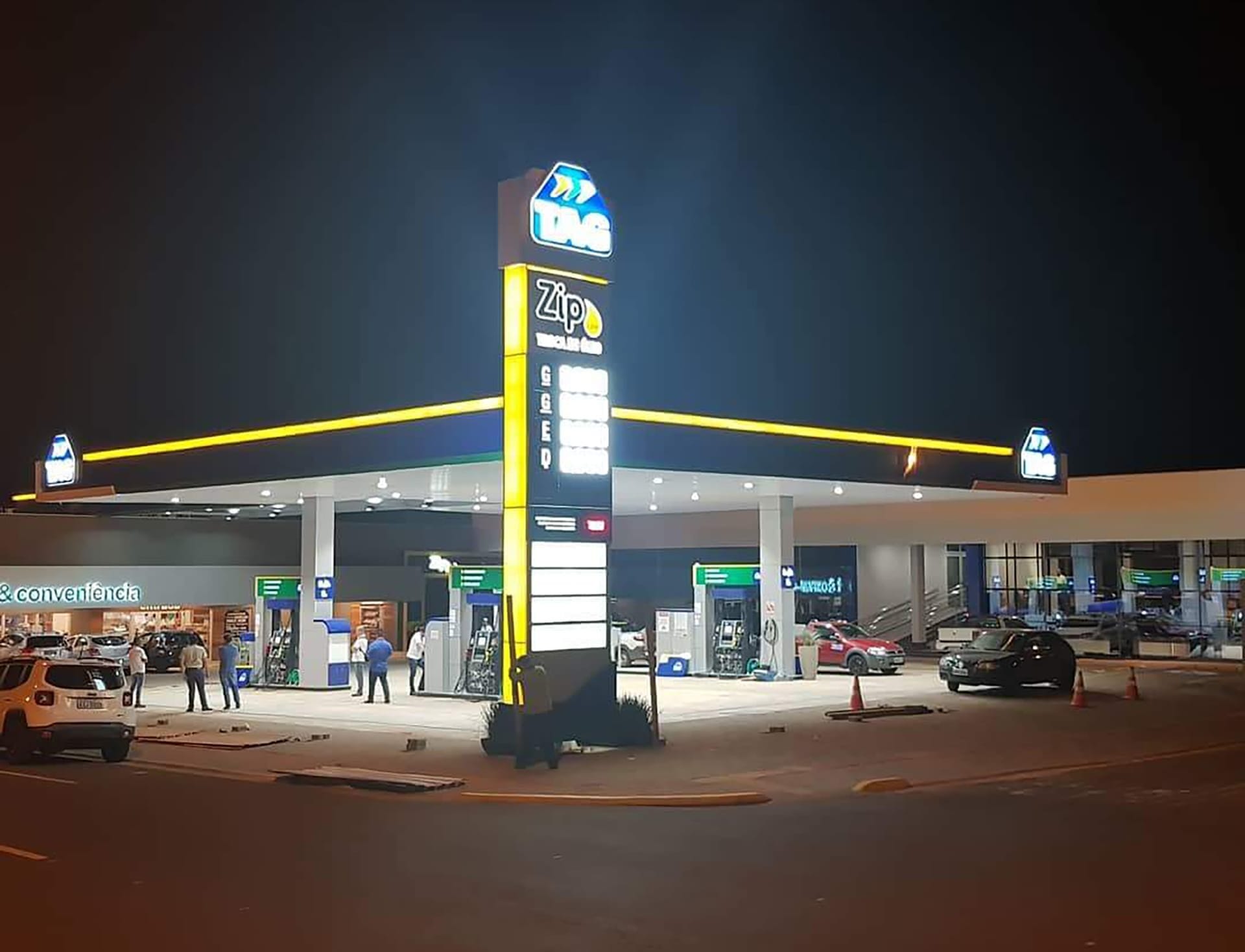 reforma e comunicacao visual Posto Tag, posto de gasolina em Campo Grande MS