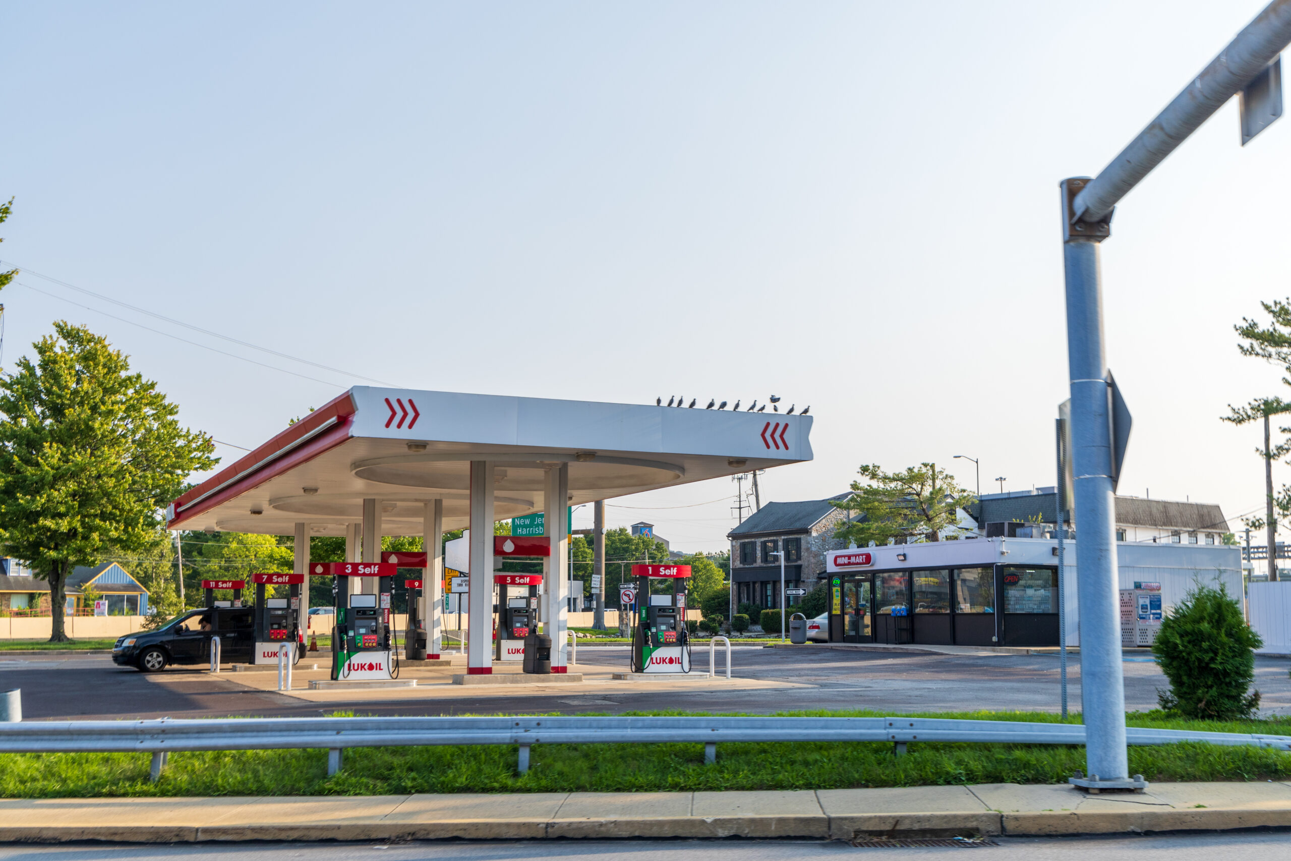 Fachada posto de gasolina